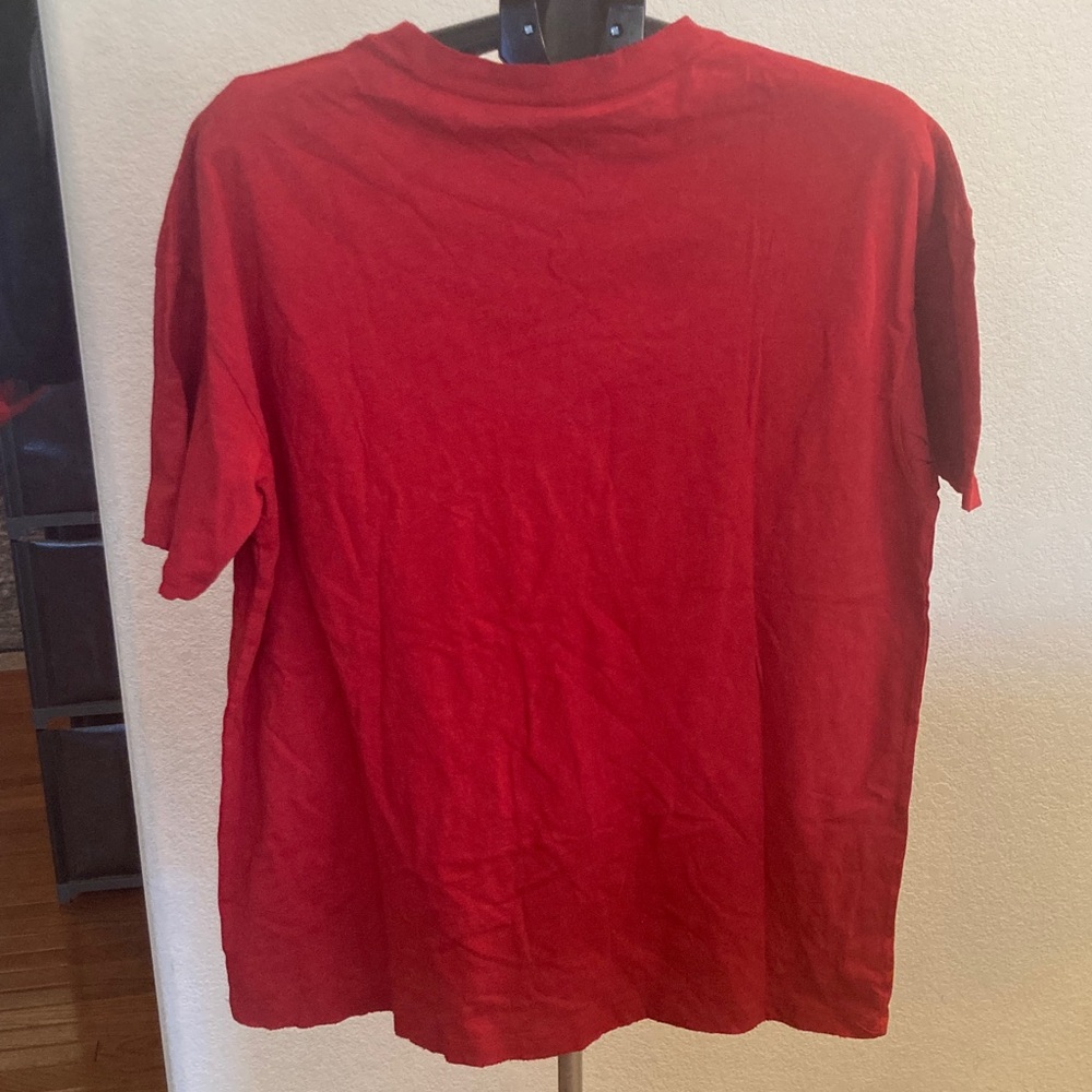 American Eagle Outfitters Red Mountain Graphic Tee - Picture 5 of 8